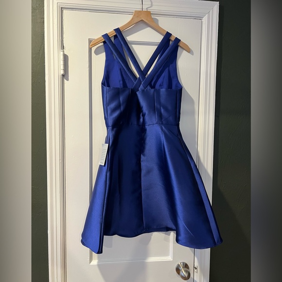 Adelyn Rae shiny cobalt blue dress - size M - NWT - Picture 3 of 3